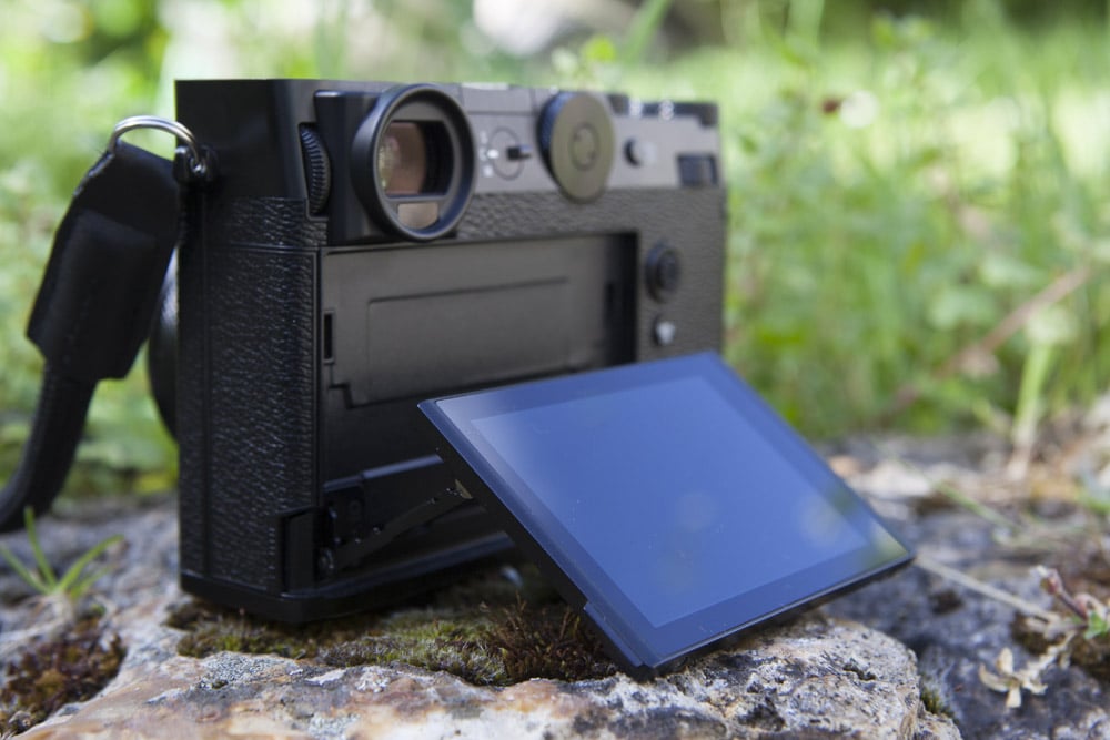 La pantalla Fujifilm GFX100RF