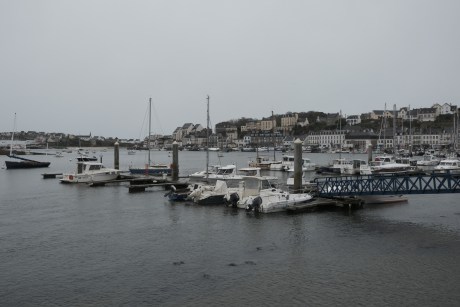 barcos en un puerto