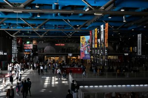 ISO 25,600