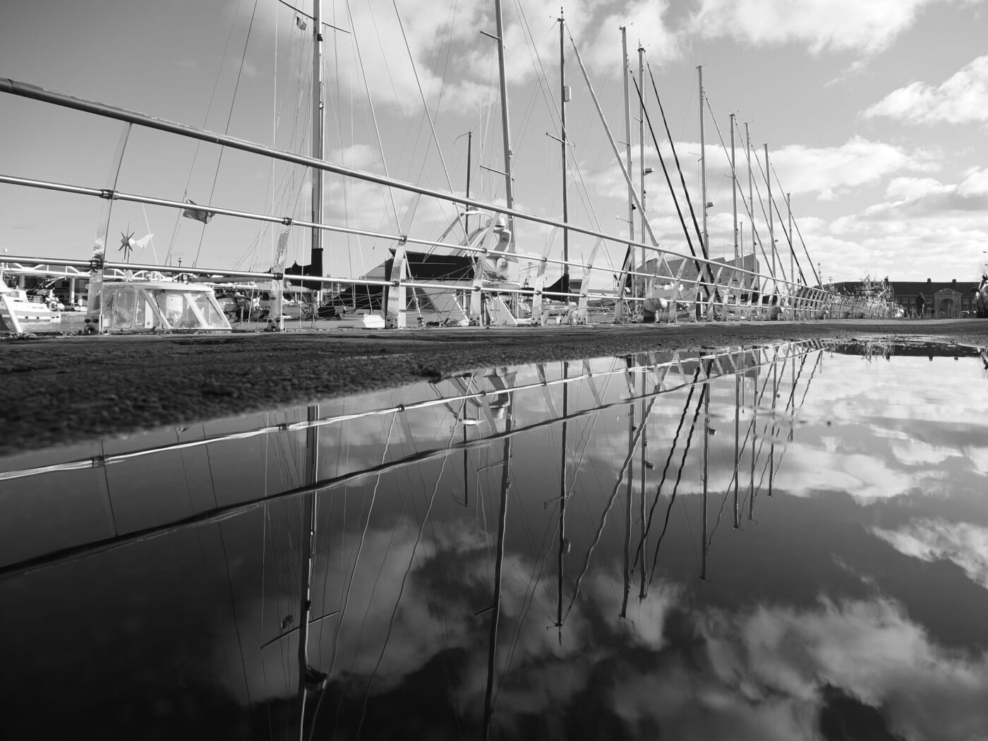 Reflejos de ocio - OM‑3 - Olympus M.Zuiko 12‑45 mm f/4 - 12 mm, 1/1250 s a f/4.0, ISO 200