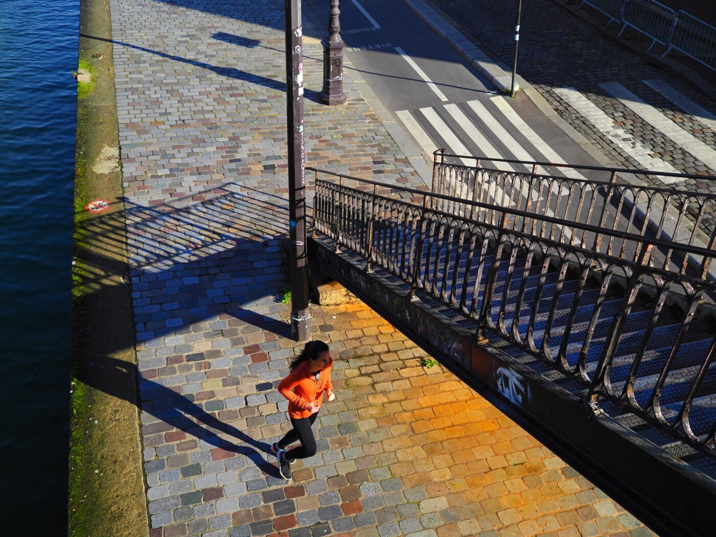 Color - OM‑3 - OM System M.Zuiko 17 mm f/1.8 II - 17 mm, 1/2000 s a f/2.0, ISO 80