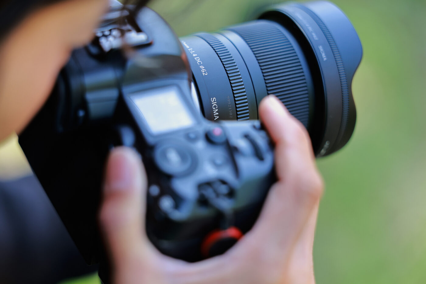 Sigma 12 mm f/1,4 DC Contemporáneo
